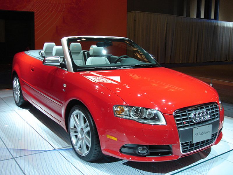 Audi S4 Cabriolet (8E,B7) 4.2i V8 40V (344 Hp) quattro